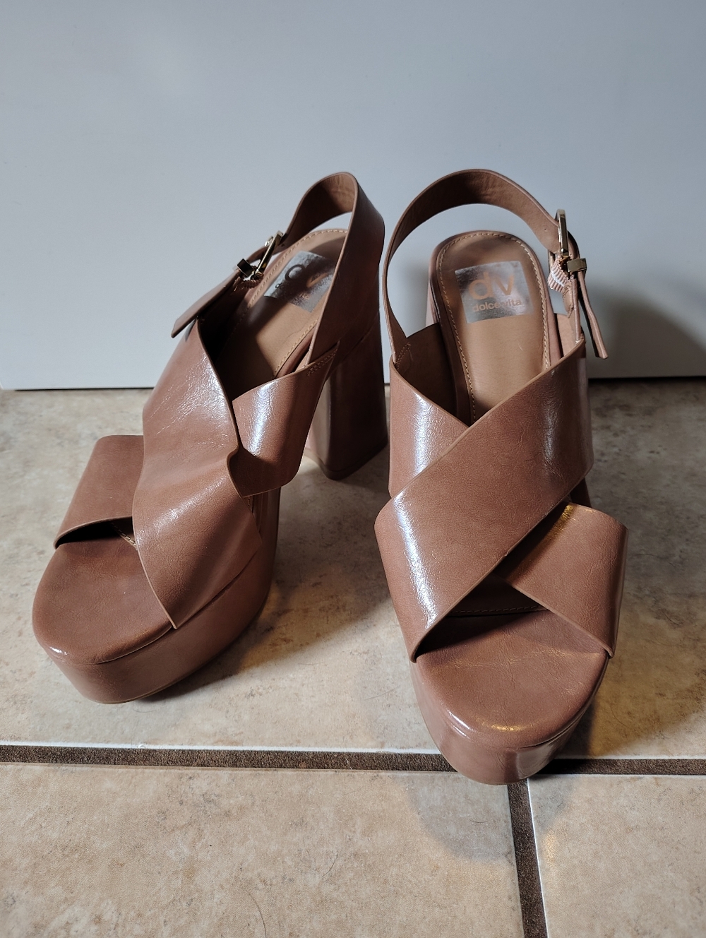 DV by Dolce Vita Wentz Crossband Platform Wedge Sandals Women’s Size 7.5